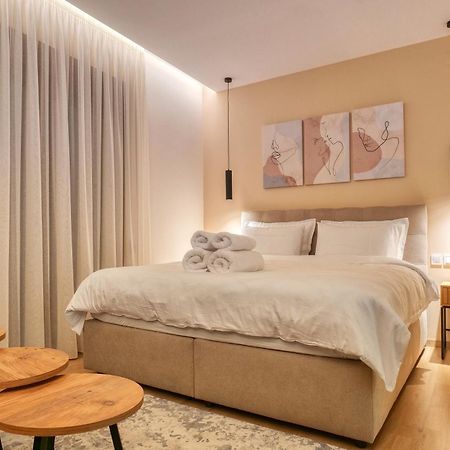 Harmony Center Luxury Apartment Комотини Екстериор снимка